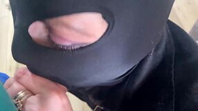 milfycalla's adventure with the stranger in roleplay