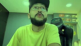 Lindahouston Returns To Suck My Ass!