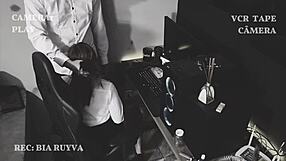 Secretary Gives Blowjob During Boss's Massage, Cuckold Risk