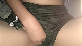 la ahijada de mi tío es bien cachonda y se deja coger por detrás