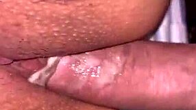 Anal gostoso makes her moan with intense pleasure and dripping orgasms.