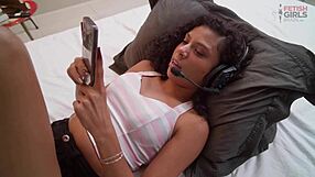 Novinha do Pix bends over for sugar daddy cash