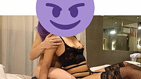 Pareja de novios follan duro y hacen amor muchos gemidos poses