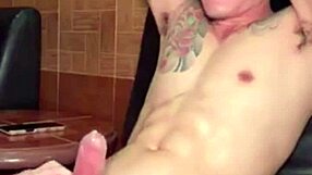 Intense bottom ass destruction - amateur twink videos