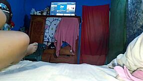 LATINA BRUNETTE MASTURBATES HER DELICIOUS PUSSY UNTIL ORGASM