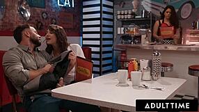 College Girl Liz Jordan Sucks Risky Public Blowjob