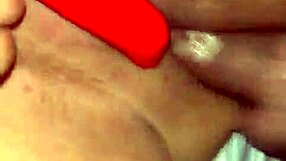 Anal gostoso makes her moan with intense pleasure and dripping orgasms.