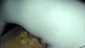 Vietnamese beauty shines in a stunning Asian display of charm