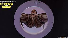 Uncaged Threeway With Angela White And Queenie Sateen