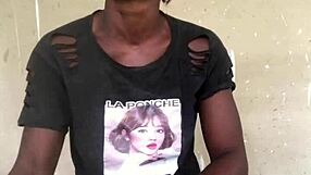 Crazy bitch enjoys privacy on family holiday