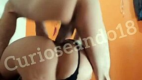 destruyendo el co�o de mi vecina