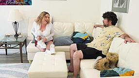 stepsiblings hangin out and fuckin on the couch, doggystyle and cowgirl for fun 😏