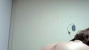 Nicole Passat teases with a striptease reveal