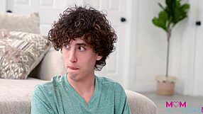 Breeding lessons intensify with asian stepmom's creampie.