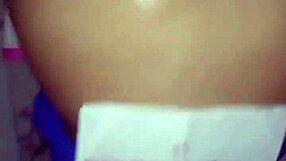 Arab Milf Wife Shows Off Her Sexy Hot Ass