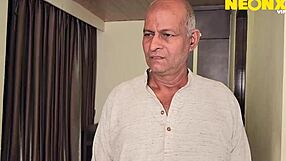 Chubby Desi Bahu Screwed by Dirty Old Man Sasur Ji