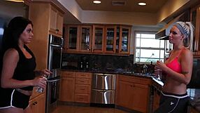 Rough lesbian licking and quickie fucking session