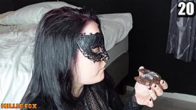 Amateur Milf Millie Fox Inghiotte 20 Carichi di Sborra in Primo Piano