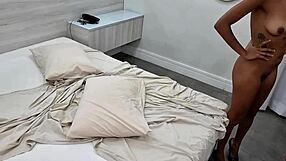 Bastidores with Novinha Thai Kalifa in Wild Orgy, Double Penetration Included