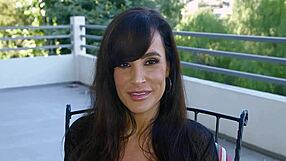 Mature Darling Craves Huge Cock For Wet Pussy Fun