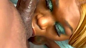 Quickie Bathroom Fuck with Hardcore Amateur Action. Monster Cock Slams Deep!