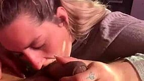 الفتاة الساحرة تخلي الزب يختفي بحيلتها