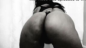 Twerk That Ass Before Showering!