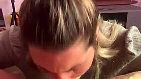 الفتاة الساحرة تخلي الزب يختفي بحيلتها