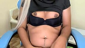 transexual con tetas ricas y pene delicioso