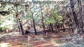 ฉันติดกับการเล่นคลิตออฟในธรรมชาติ