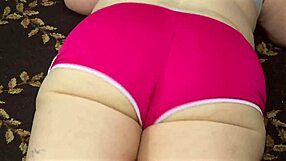 Camera man got horny and accidentally spilled cum on chubby milf’s big butt in leggings