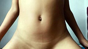 pov - en la mañana tengo sexo con mi hermosa hermanastra morena de culo rico y me saca la leche bien rico