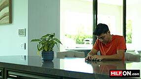 I seduce my friend and suck his monster cock dry