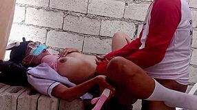 Pinay fucked in abandoned site