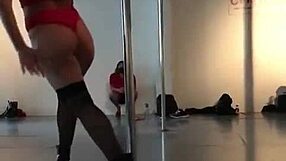 diosa argenta performs pole dance routine