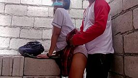 Pinay fucked in abandoned site