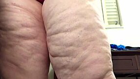 Camera man got horny and accidentally spilled cum on chubby milf’s big butt in leggings