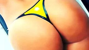 Mon Ex-Petite 18+ Amie A Un Corps Parfait Et Des Seins Incroyables!