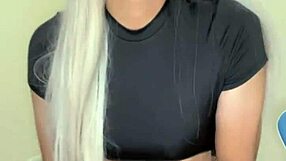 transexual con tetas ricas y pene delicioso