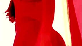 Mon Ex-Petite 18+ Amie A Un Corps Parfait Et Des Seins Incroyables!