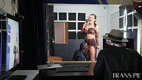 Pretty Shemale Daisy Taylor Stuns in Sexy Action