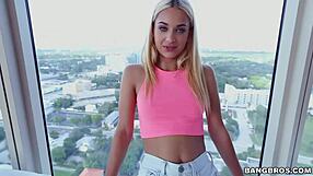 blonde teen 18+ babe uma jolie