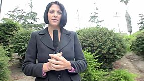 Fucking a milf babe with wet pussy until she orgasms wildly