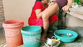 Desi moms fiercely fuck neighbor boys' monster cocks