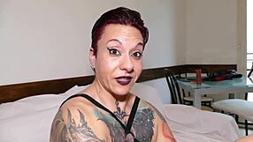 Lady Morgana Foot Fists Slave's Asshole Extreme