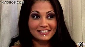 CANADIAN ORABELLA SQUIRTS WITH TOYS!