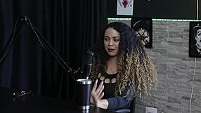 Morena Safada Strips After Live Demands, Joins Wild Group