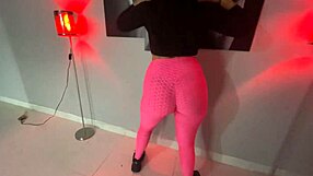 Worshiping Venezuelan Whore's Curvy Ass With Orgasm