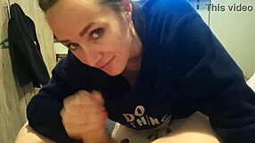 Swallowing Cum After Delicious Blowjob In Homemade Couple Scene