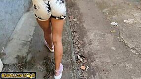 Farm boss's daughter calls farmhand to lose virginity in woods 😏